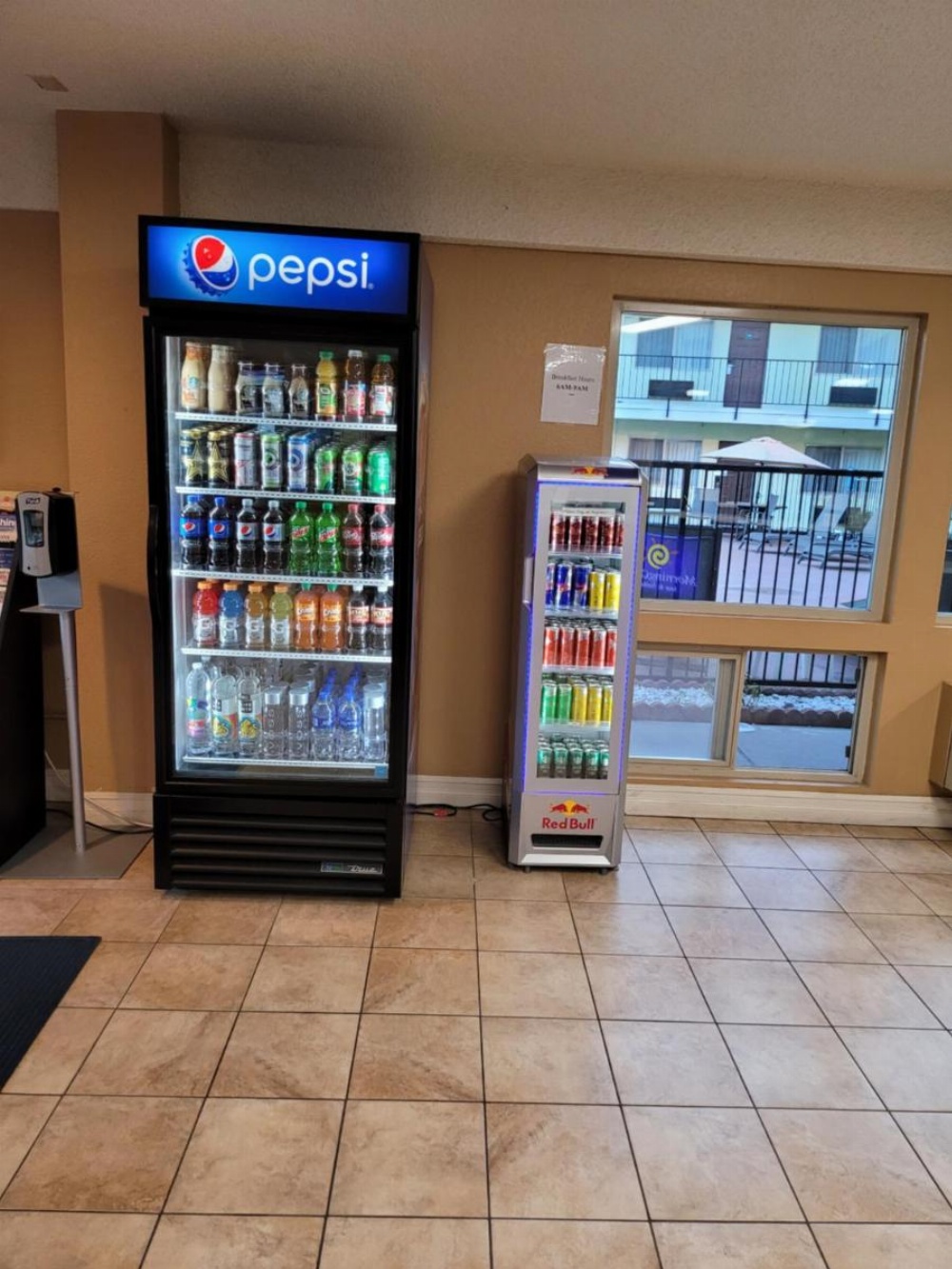 MorningGlory Inn & Suites